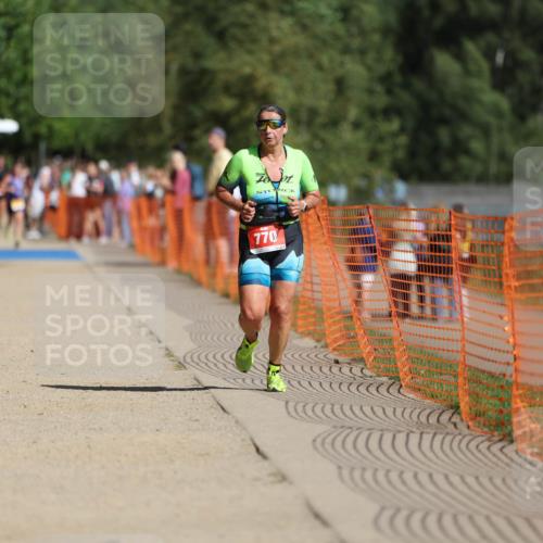 07.09.2025 - 19. Norderstedt Triathlon Michael Strokosch http://msf.ph/oto/8737967 07.09.2025 11:49:42 Laufen 770, 1184 meine-sportfotos.de
