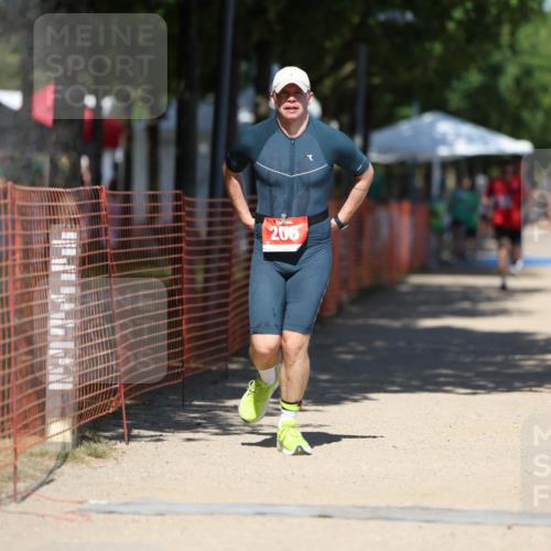 07.09.2025 - 19. Norderstedt Triathlon Michael Strokosch http://msf.ph/oto/8738025 07.09.2025 13:45:24 Laufen 193, 206 meine-sportfotos.de