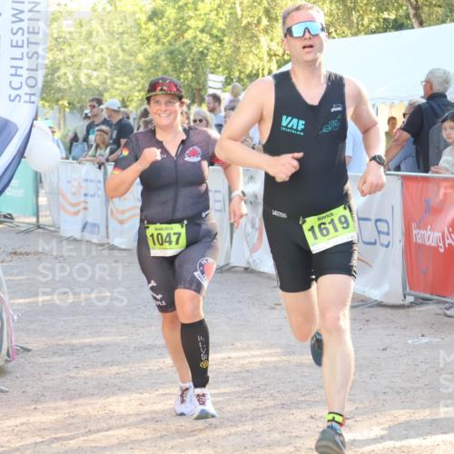 07.09.2025 - 19. Norderstedt Triathlon Luisa Fischer http://msf.ph/oto/8738046 07.09.2025 16:46:35 Ziel 1047, 1619 meine-sportfotos.de