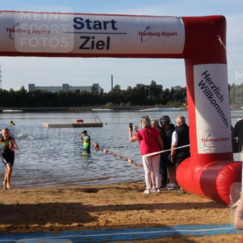 07.09.2025 - 19. Norderstedt Triathlon Luisa Fischer http://msf.ph/oto/8738080 07.09.2025 09:02:09 Schwimmen 1, 4, 44, 46, 50 meine-sportfotos.de