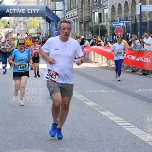 07.09.2025 - BARMER Alsterlauf Strokosch-Dieckow http://msf.ph/oto/8738082 07.09.2025 10:19:11 Ziel 2761, 3488, 3581, 4395, 4509, 4510, 4975, 5325, 5503, 5560, 5698, 6003, 6319 meine-sportfotos.de
