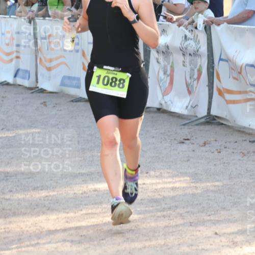 07.09.2025 - 19. Norderstedt Triathlon Luisa Fischer http://msf.ph/oto/8738096 07.09.2025 16:46:43 Ziel 1047, 1088, 1619 meine-sportfotos.de