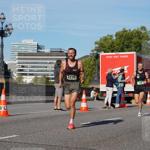 07.09.2025 - BARMER Alsterlauf Yannick Fuchs http://msf.ph/oto/8738147 07.09.2025 09:25:23 Laufen 4370, 17 meine-sportfotos.de