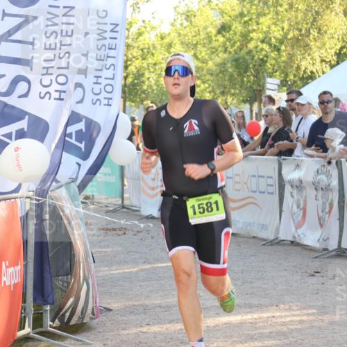 07.09.2025 - 19. Norderstedt Triathlon Luisa Fischer http://msf.ph/oto/8738235 07.09.2025 16:47:08 Ziel 1087, 1581, 1616 meine-sportfotos.de