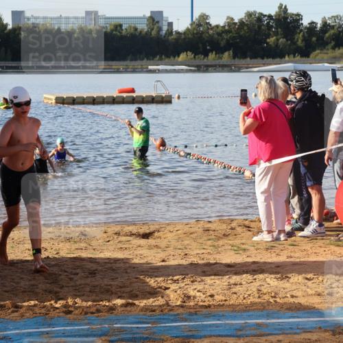 07.09.2025 - 19. Norderstedt Triathlon Luisa Fischer http://msf.ph/oto/8738243 07.09.2025 09:02:51 Schwimmen 3, 9, 12, 15, 16, 17, 23, 31, 32 meine-sportfotos.de
