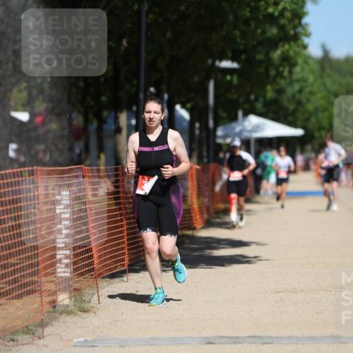 07.09.2025 - 19. Norderstedt Triathlon Michael Strokosch http://msf.ph/oto/8738246 07.09.2025 13:05:11 Laufen 307 meine-sportfotos.de