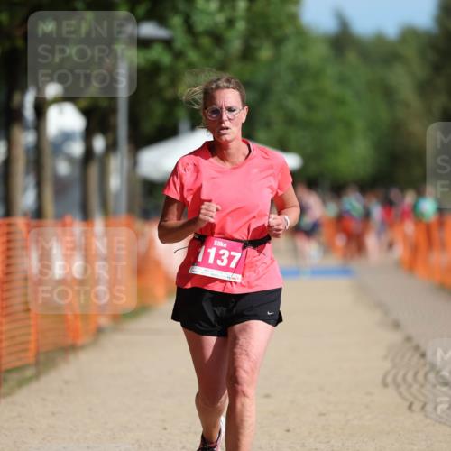 07.09.2025 - 19. Norderstedt Triathlon Michael Strokosch http://msf.ph/oto/8738262 07.09.2025 10:54:33 Laufen 1137, 1143 meine-sportfotos.de