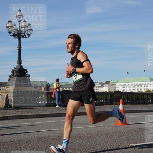 07.09.2025 - BARMER Alsterlauf Yannick Fuchs http://msf.ph/oto/8738266 07.09.2025 09:25:25 Laufen 17 meine-sportfotos.de