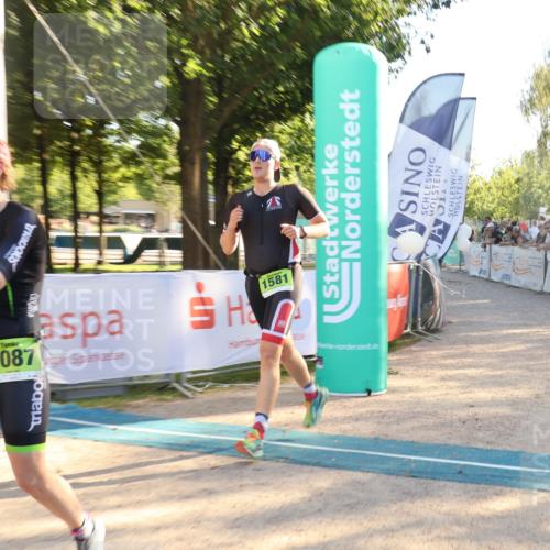 07.09.2025 - 19. Norderstedt Triathlon Luisa Fischer http://msf.ph/oto/8738285 07.09.2025 16:47:09 Ziel 1087, 1581, 1616 meine-sportfotos.de