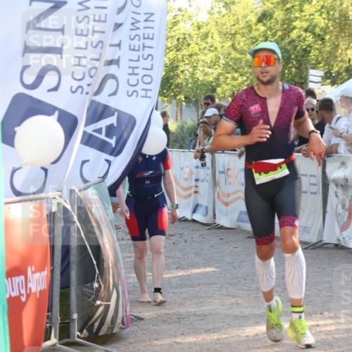 07.09.2025 - 19. Norderstedt Triathlon Luisa Fischer http://msf.ph/oto/8738292 07.09.2025 16:47:12 Ziel 1087, 1581, 1611, 1616 meine-sportfotos.de