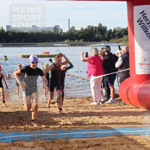 07.09.2025 - 19. Norderstedt Triathlon Luisa Fischer http://msf.ph/oto/8738297 07.09.2025 09:02:55 Schwimmen 9, 11, 12, 15, 16, 17, 23, 31, 41, 51 meine-sportfotos.de
