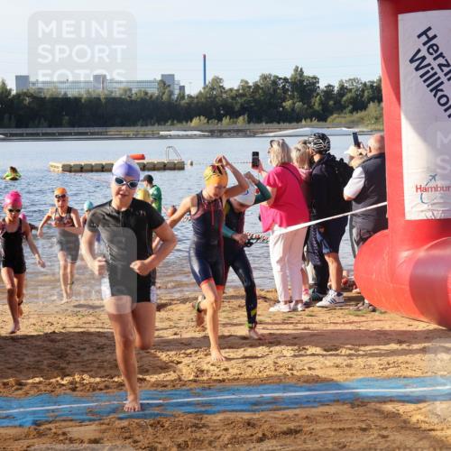 07.09.2025 - 19. Norderstedt Triathlon Luisa Fischer http://msf.ph/oto/8738303 07.09.2025 09:02:56 Schwimmen 9, 11, 12, 15, 16, 17, 23, 31, 41, 51 meine-sportfotos.de