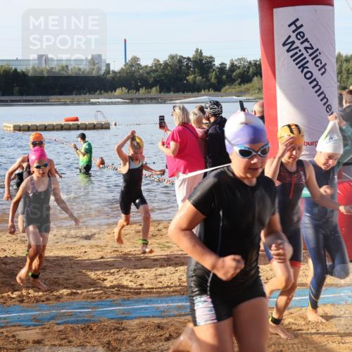 07.09.2025 - 19. Norderstedt Triathlon Luisa Fischer http://msf.ph/oto/8738318 07.09.2025 09:02:57 Schwimmen 11, 12, 15, 16, 17, 23, 31, 41, 45, 51, 55 meine-sportfotos.de