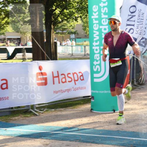 07.09.2025 - 19. Norderstedt Triathlon Luisa Fischer http://msf.ph/oto/8738328 07.09.2025 16:47:14 Ziel 1069, 1087, 1581, 1611 meine-sportfotos.de