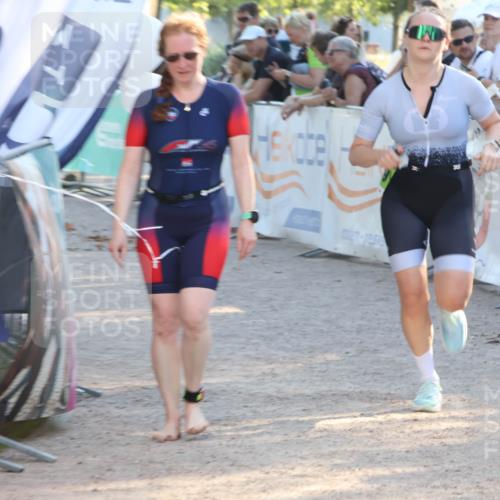 07.09.2025 - 19. Norderstedt Triathlon Luisa Fischer http://msf.ph/oto/8738346 07.09.2025 16:47:15 Ziel 1069, 1581, 1611 meine-sportfotos.de