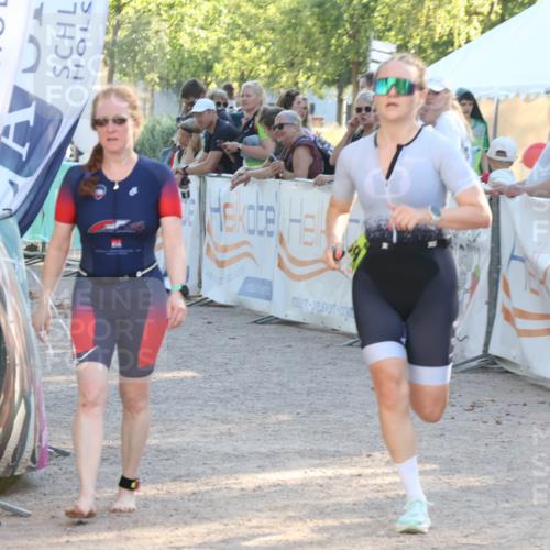 07.09.2025 - 19. Norderstedt Triathlon Luisa Fischer http://msf.ph/oto/8738357 07.09.2025 16:47:16 Ziel 1069, 1541, 1581, 1611 meine-sportfotos.de