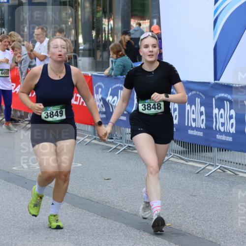 07.09.2025 - BARMER Alsterlauf Strokosch-Dieckow http://msf.ph/oto/8738369 07.09.2025 10:19:10 Ziel 2761, 3399, 3400, 3488, 3581, 4395, 4509, 4510, 4975, 5325, 5503, 5560, 5698, 6003, 6319 meine-sportfotos.de