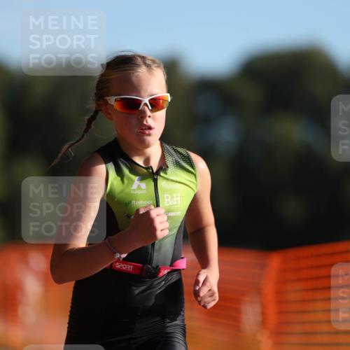 07.09.2025 - 19. Norderstedt Triathlon Michael Strokosch http://msf.ph/oto/8738376 07.09.2025 09:12:31 Laufen 4 meine-sportfotos.de