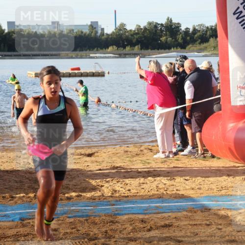 07.09.2025 - 19. Norderstedt Triathlon Luisa Fischer http://msf.ph/oto/8738404 07.09.2025 09:03:04 Schwimmen 6, 11, 15, 16, 17, 23, 26, 31, 41, 45, 51, 52, 55 meine-sportfotos.de