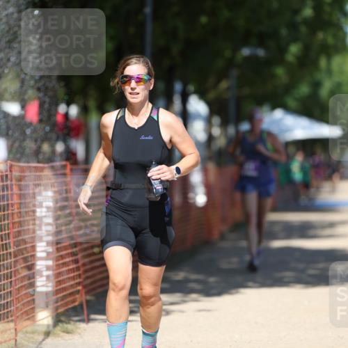 07.09.2025 - 19. Norderstedt Triathlon Michael Strokosch http://msf.ph/oto/8738495 07.09.2025 13:46:03 Laufen 351, 1259 meine-sportfotos.de