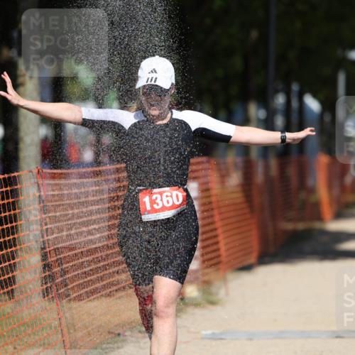 07.09.2025 - 19. Norderstedt Triathlon Michael Strokosch http://msf.ph/oto/8738552 07.09.2025 13:05:20 Laufen 737, 738, 1360 meine-sportfotos.de
