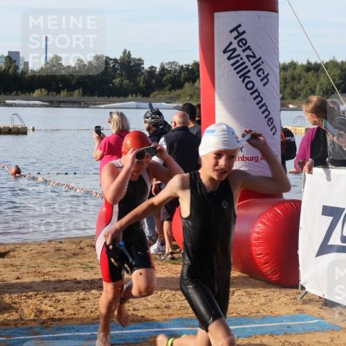 07.09.2025 - 19. Norderstedt Triathlon Luisa Fischer http://msf.ph/oto/8738602 07.09.2025 09:03:31 Schwimmen 7, 19, 21, 29, 34, 36, 39, 40, 47 meine-sportfotos.de