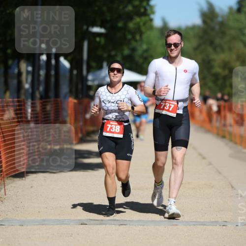 07.09.2025 - 19. Norderstedt Triathlon Michael Strokosch http://msf.ph/oto/8738653 07.09.2025 13:05:23 Laufen 737, 738, 1360 meine-sportfotos.de
