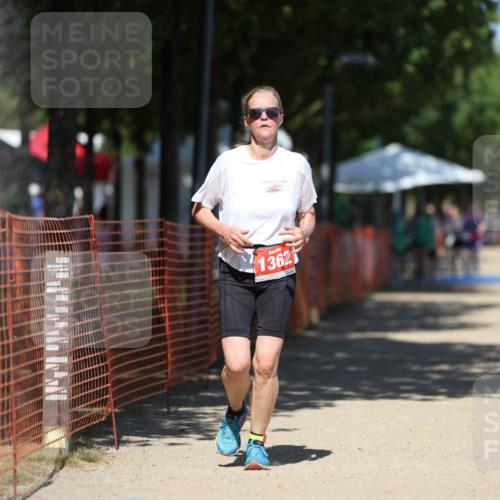 07.09.2025 - 19. Norderstedt Triathlon Michael Strokosch http://msf.ph/oto/8738671 07.09.2025 13:46:12 Laufen 351, 1362 meine-sportfotos.de