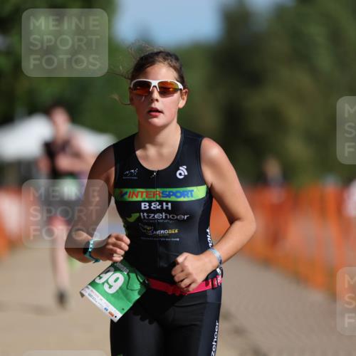 07.09.2025 - 19. Norderstedt Triathlon Michael Strokosch http://msf.ph/oto/8738699 07.09.2025 10:54:43 Laufen 99, 678 meine-sportfotos.de