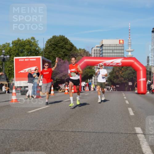 07.09.2025 - BARMER Alsterlauf Yannick Fuchs http://msf.ph/oto/8738727 07.09.2025 09:25:47 Laufen  meine-sportfotos.de