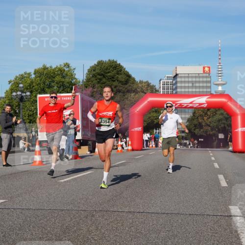 07.09.2025 - BARMER Alsterlauf Yannick Fuchs http://msf.ph/oto/8738736 07.09.2025 09:25:48 Laufen 8354 meine-sportfotos.de