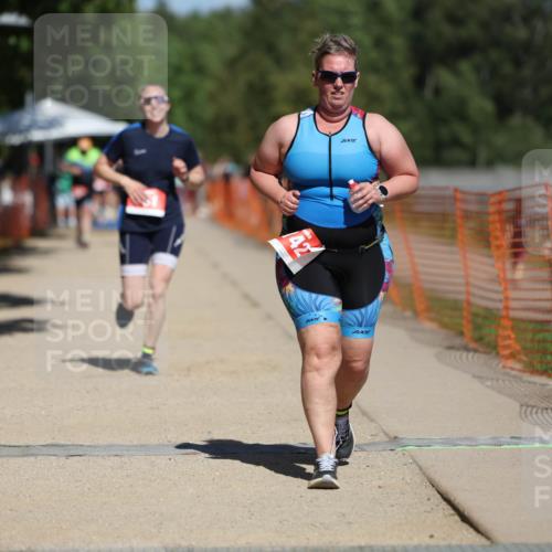 07.09.2025 - 19. Norderstedt Triathlon Michael Strokosch http://msf.ph/oto/8738757 07.09.2025 13:05:35 Laufen 742, 761 meine-sportfotos.de