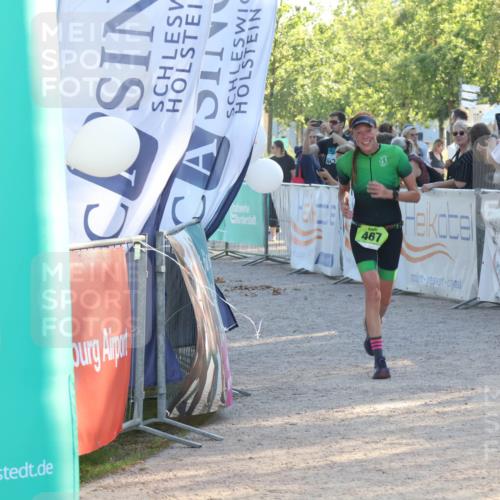 07.09.2025 - 19. Norderstedt Triathlon Luisa Fischer http://msf.ph/oto/8738783 07.09.2025 16:48:51 Ziel 467, 1077, 1093 meine-sportfotos.de