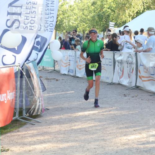 07.09.2025 - 19. Norderstedt Triathlon Luisa Fischer http://msf.ph/oto/8738792 07.09.2025 16:48:52 Ziel 467, 1077, 1093 meine-sportfotos.de