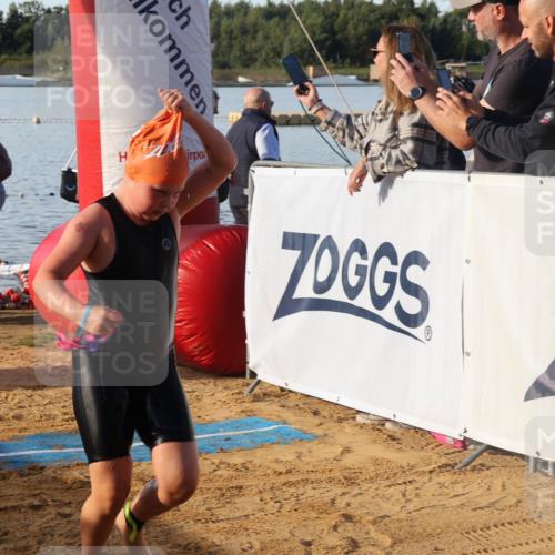 07.09.2025 - 19. Norderstedt Triathlon Luisa Fischer http://msf.ph/oto/8738795 07.09.2025 09:03:50 Schwimmen 2, 8, 13, 28, 35, 38, 48 meine-sportfotos.de