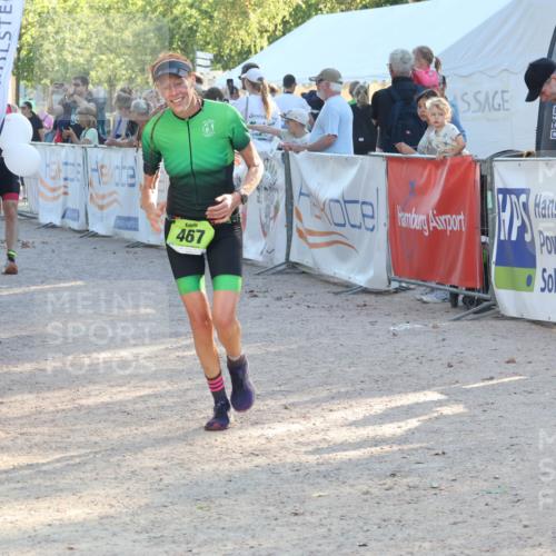 07.09.2025 - 19. Norderstedt Triathlon Luisa Fischer http://msf.ph/oto/8738818 07.09.2025 16:48:54 Ziel 467, 1093, 1575 meine-sportfotos.de