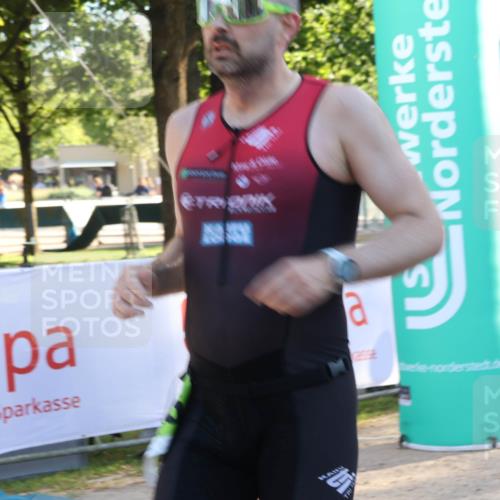 07.09.2025 - 19. Norderstedt Triathlon Luisa Fischer http://msf.ph/oto/8738890 07.09.2025 16:48:59 Ziel 399, 467, 1575 meine-sportfotos.de