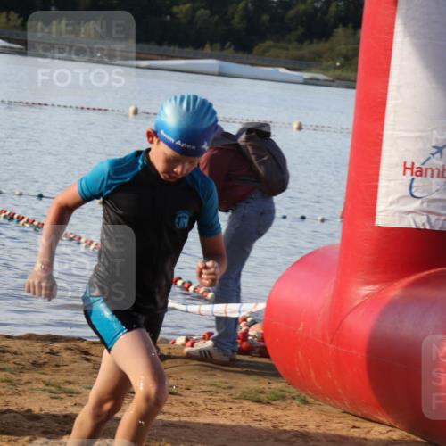 07.09.2025 - 19. Norderstedt Triathlon Luisa Fischer http://msf.ph/oto/8738892 07.09.2025 09:04:14 Schwimmen 22, 24, 43 meine-sportfotos.de