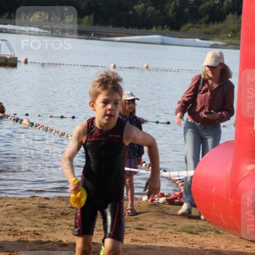 07.09.2025 - 19. Norderstedt Triathlon Luisa Fischer http://msf.ph/oto/8738914 07.09.2025 09:04:17 Schwimmen 22, 24, 43 meine-sportfotos.de