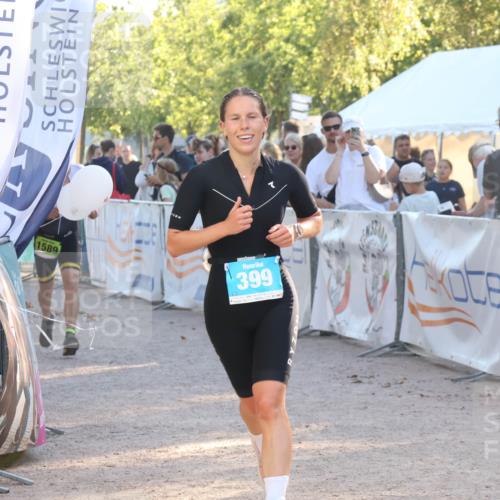 07.09.2025 - 19. Norderstedt Triathlon Luisa Fischer http://msf.ph/oto/8738916 07.09.2025 16:49:02 Ziel 399, 467, 1575 meine-sportfotos.de