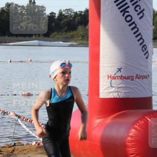 07.09.2025 - 19. Norderstedt Triathlon Luisa Fischer http://msf.ph/oto/8738928 07.09.2025 09:04:20 Schwimmen 22, 24, 43 meine-sportfotos.de