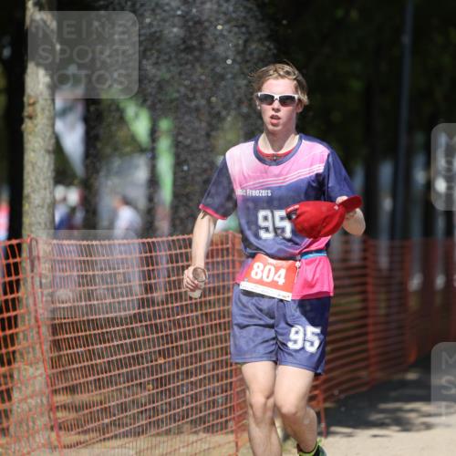 07.09.2025 - 19. Norderstedt Triathlon Michael Strokosch http://msf.ph/oto/8738947 07.09.2025 13:46:40 Laufen 359, 804 meine-sportfotos.de