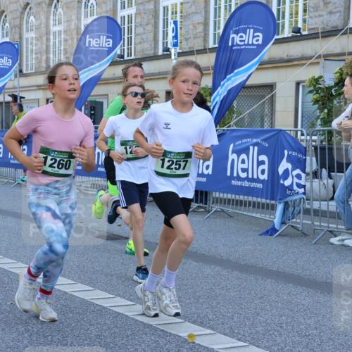 07.09.2025 - BARMER Alsterlauf Strokosch-Dieckow http://msf.ph/oto/8738968 07.09.2025 11:43:19 Ziel 1022, 1084, 1115, 1130, 1131, 1225, 8382 meine-sportfotos.de