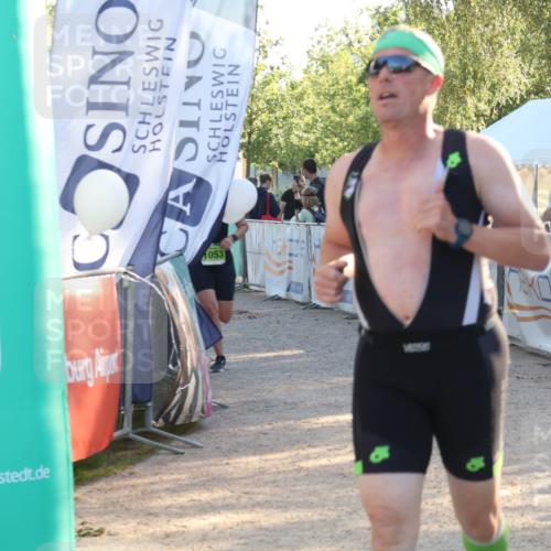 07.09.2025 - 19. Norderstedt Triathlon Luisa Fischer http://msf.ph/oto/8739057 07.09.2025 16:49:17 Ziel 1053, 1103, 1497, 1551 meine-sportfotos.de