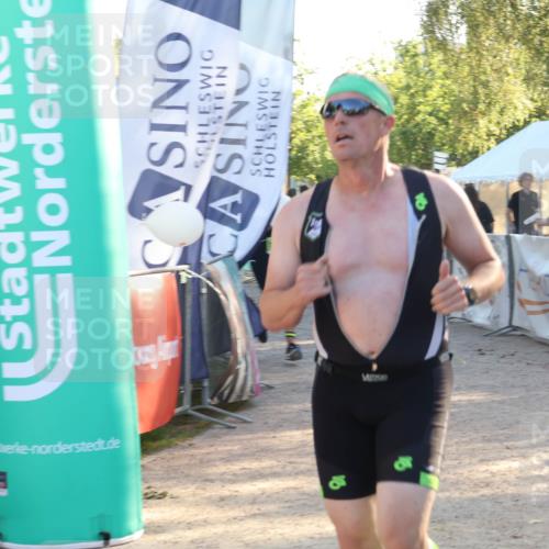 07.09.2025 - 19. Norderstedt Triathlon Luisa Fischer http://msf.ph/oto/8739066 07.09.2025 16:49:18 Ziel 1053, 1103, 1551 meine-sportfotos.de