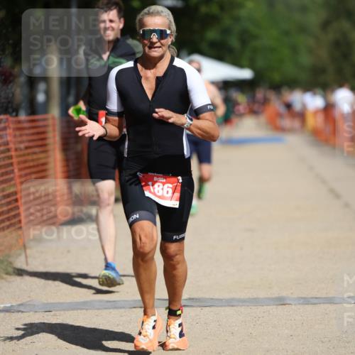 07.09.2025 - 19. Norderstedt Triathlon Michael Strokosch http://msf.ph/oto/8739071 07.09.2025 12:29:35 Laufen 186, 791, 802, 1350, 1351 meine-sportfotos.de