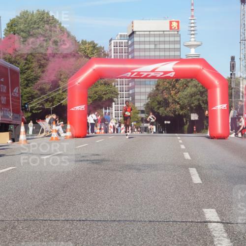 07.09.2025 - BARMER Alsterlauf Yannick Fuchs http://msf.ph/oto/8739093 07.09.2025 09:25:59 Laufen 1 meine-sportfotos.de