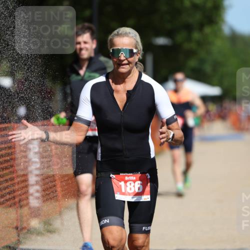 07.09.2025 - 19. Norderstedt Triathlon Michael Strokosch http://msf.ph/oto/8739094 07.09.2025 12:29:36 Laufen 186, 791, 802, 1350, 1351 meine-sportfotos.de
