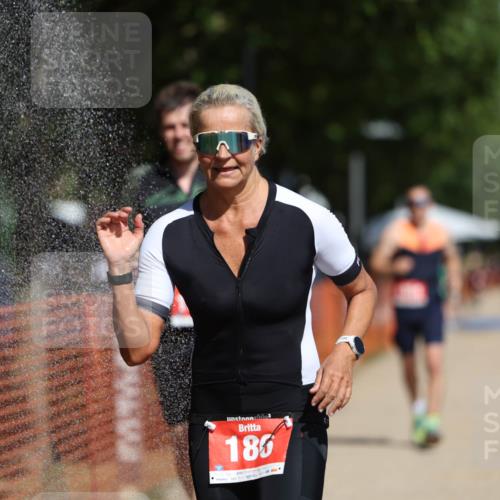 07.09.2025 - 19. Norderstedt Triathlon Michael Strokosch http://msf.ph/oto/8739107 07.09.2025 12:29:36 Laufen 186, 791, 802, 1350, 1351 meine-sportfotos.de