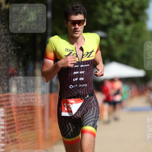 07.09.2025 - 19. Norderstedt Triathlon Michael Strokosch http://msf.ph/oto/8739134 07.09.2025 11:50:46 Laufen 225, 1185, 1335 meine-sportfotos.de